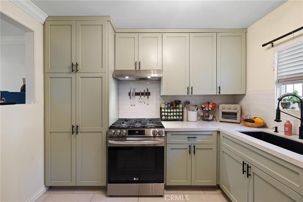 Photo of Listing #SR25280211