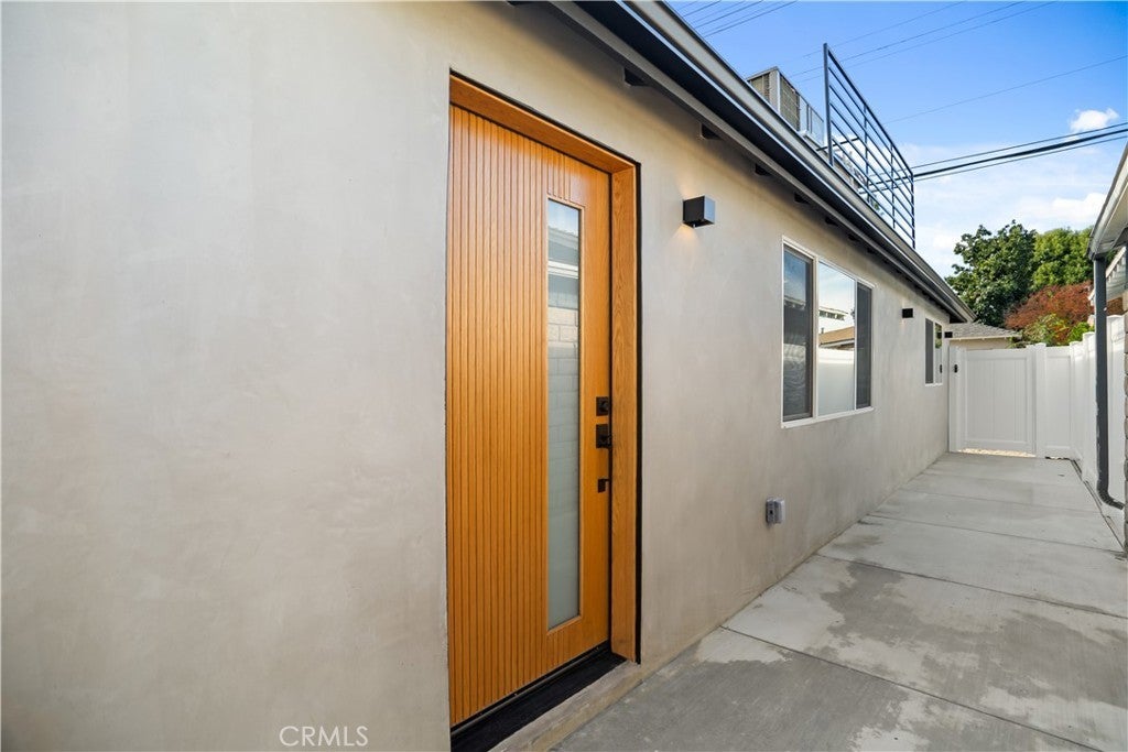 Photo of Listing #SR25280634