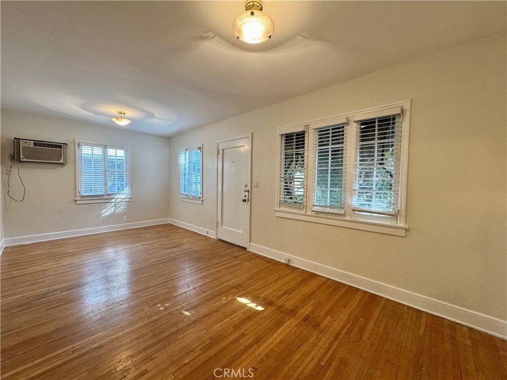 Photo of Listing #WS25280825