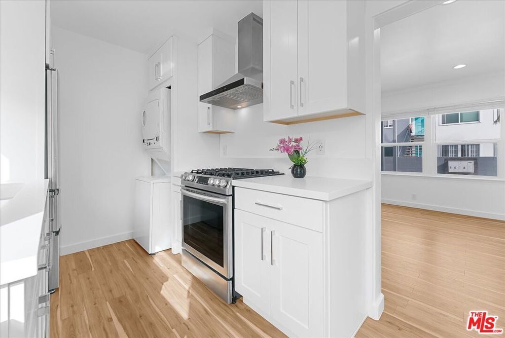 Photo of Listing #25631069