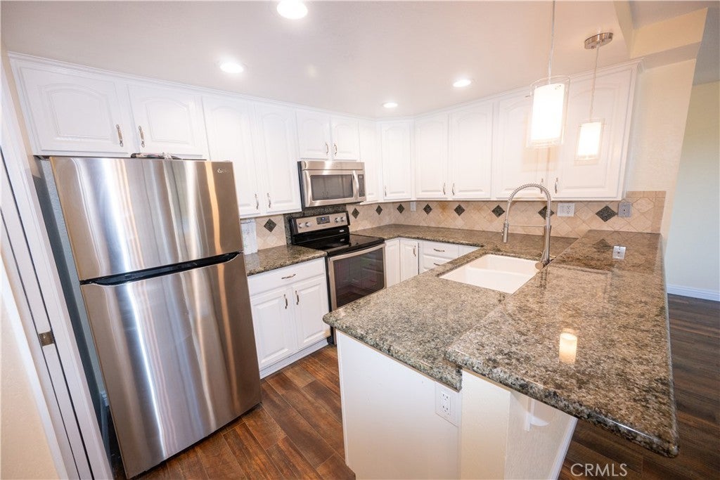 Photo of Listing #OC25281077