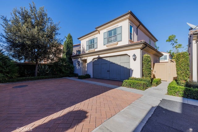 125 Waterleaf, Irvine.