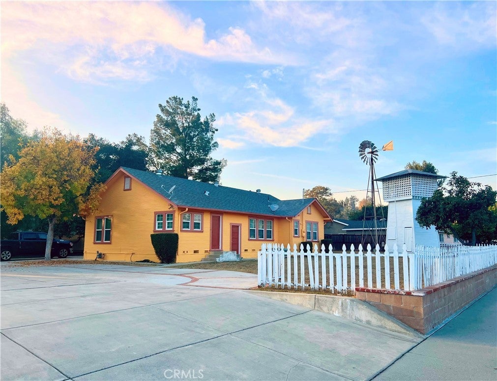 Photo of Listing #TR25281456