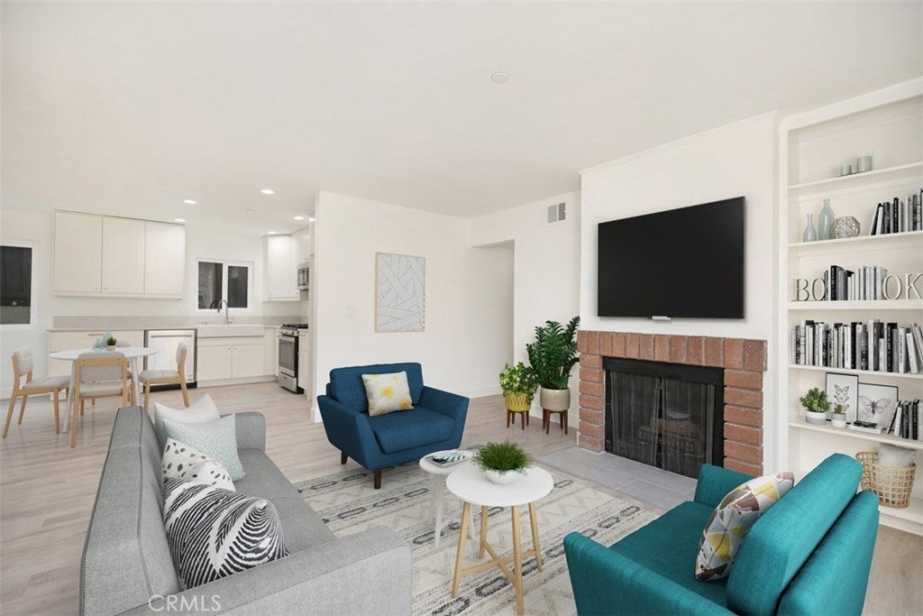 Photo of Listing #OC25281709