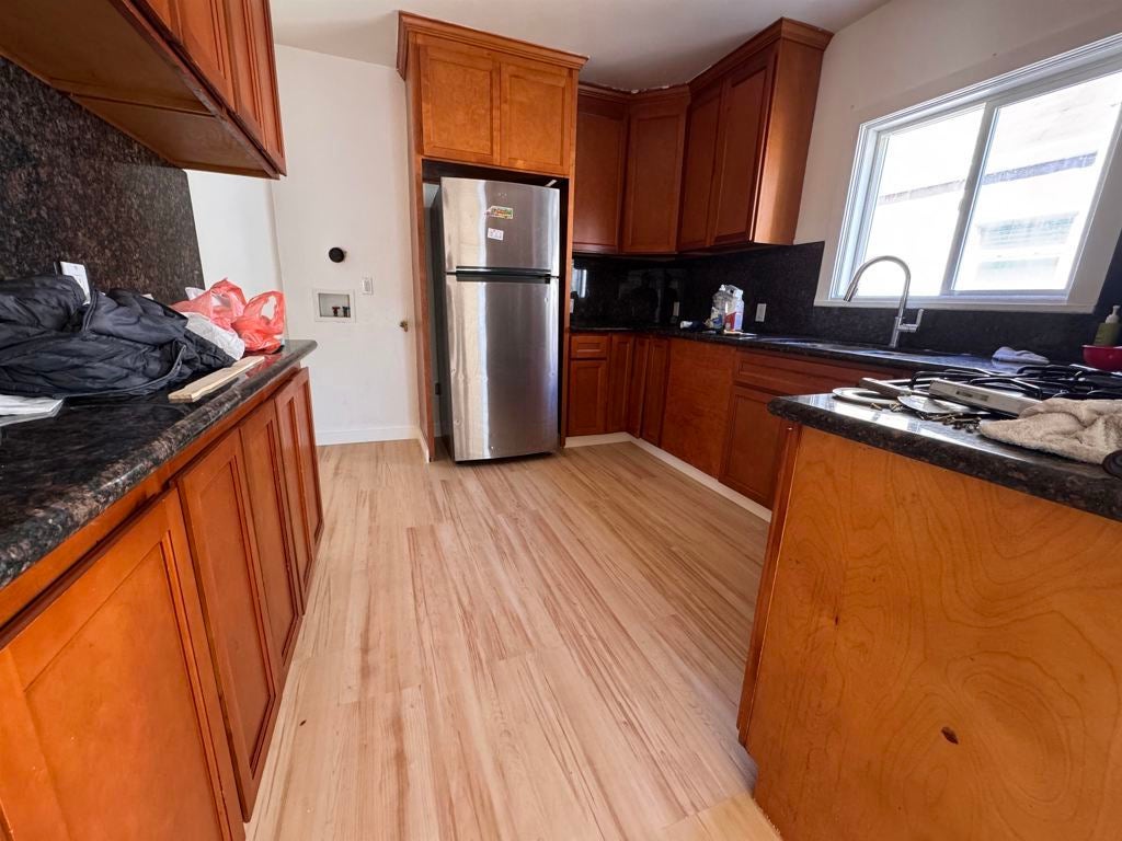 Photo of Listing #41119772