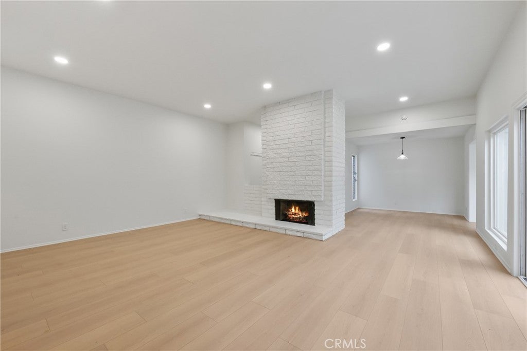 Photo of Listing #OC25282468