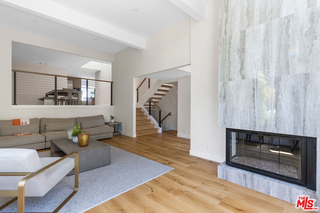 Photo of Listing #26632039