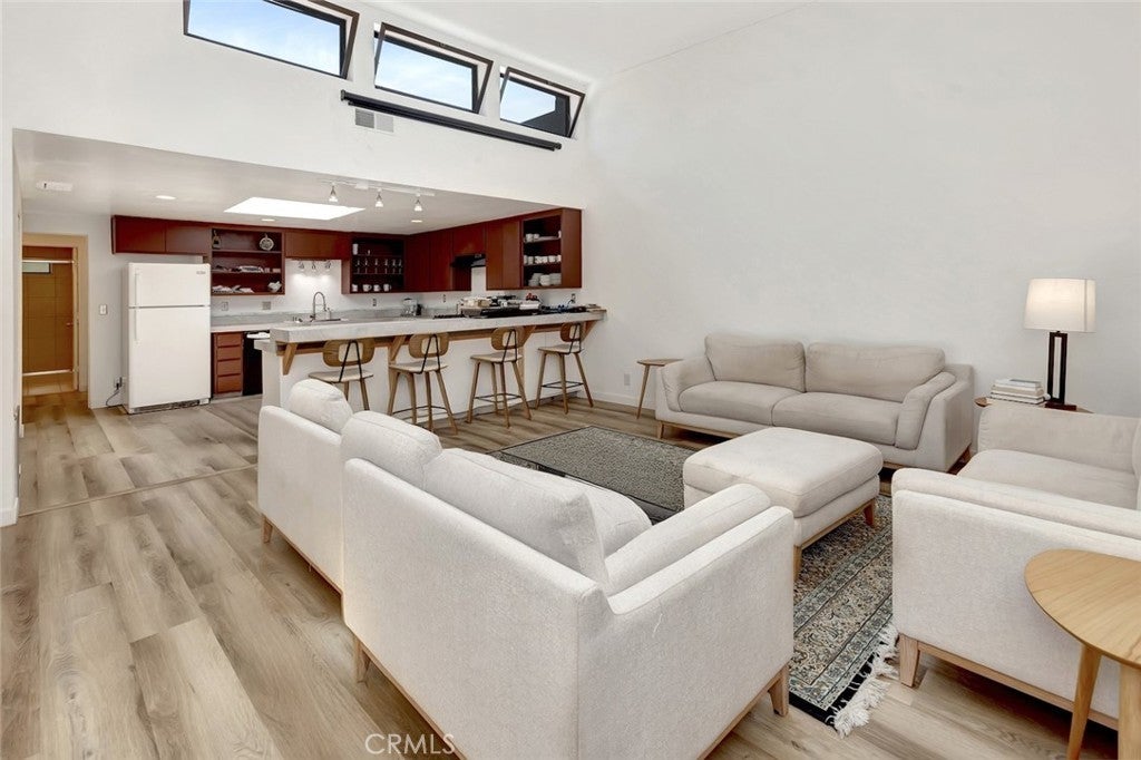 Photo of Listing #OC26000427