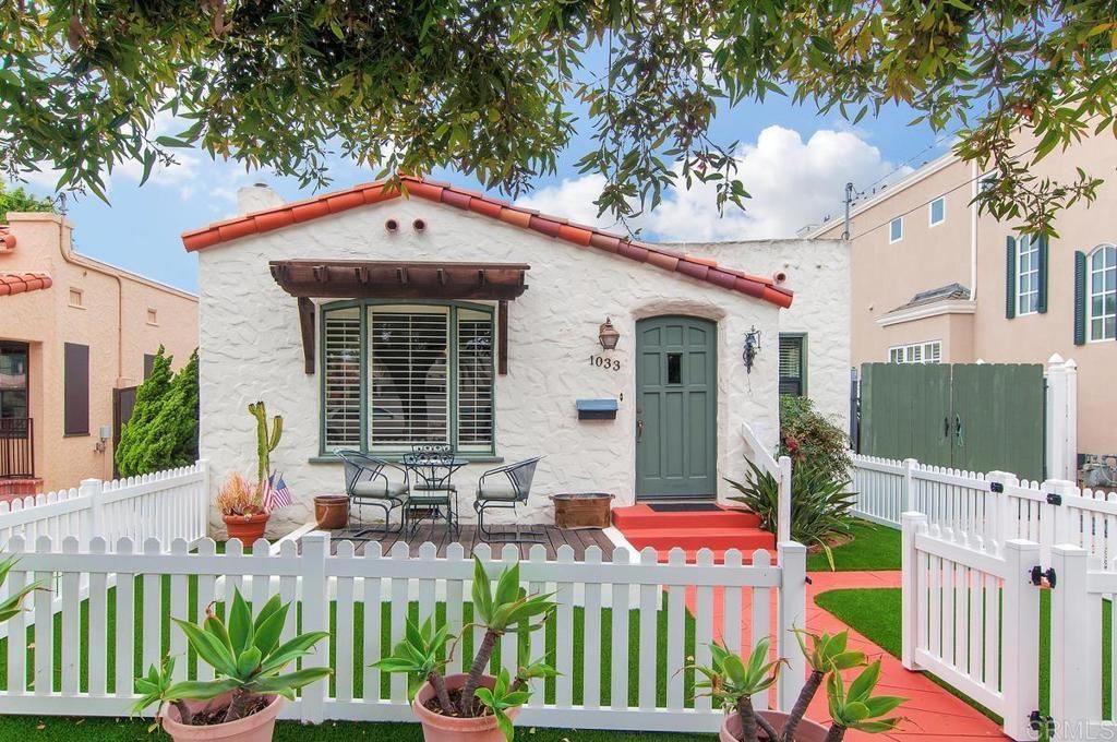 1033 Encino Row, Coronado