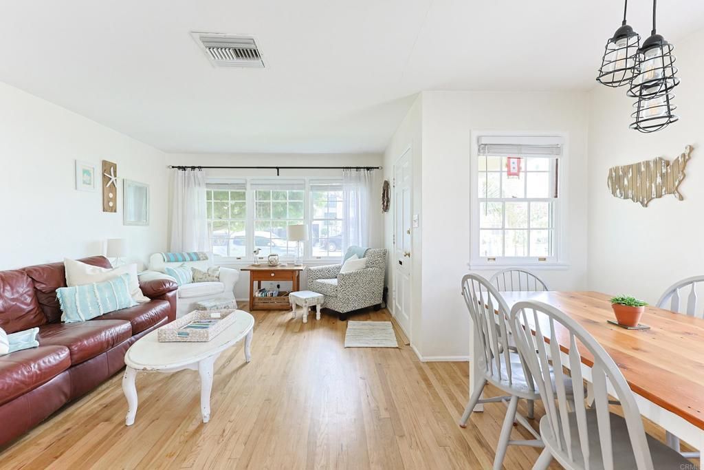 417 5th Street, Coronado