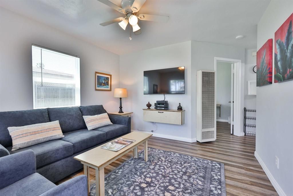 520 Delaware, Imperial Beach