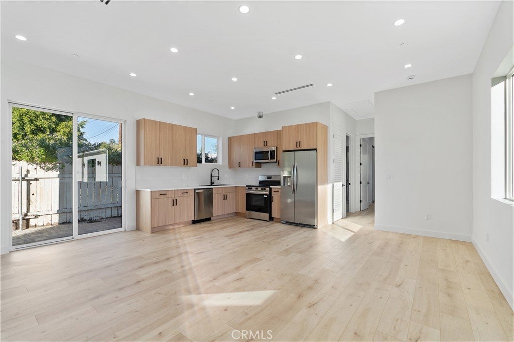 Photo of Listing #BB26000883