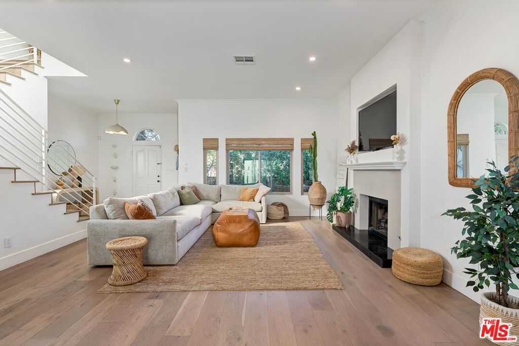 Photo of Listing #25627239