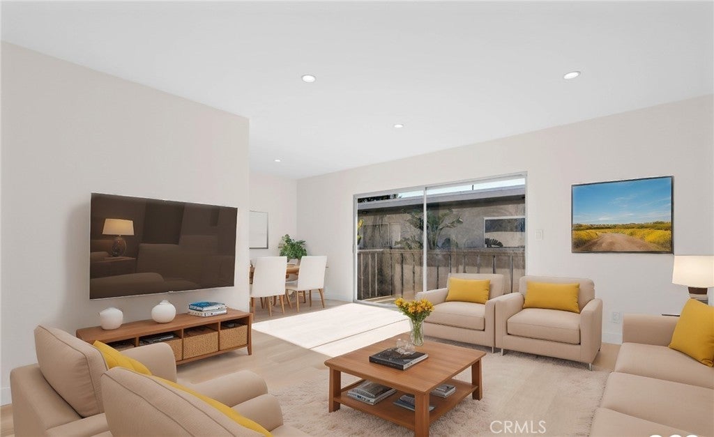 Photo of Listing #SR25279600