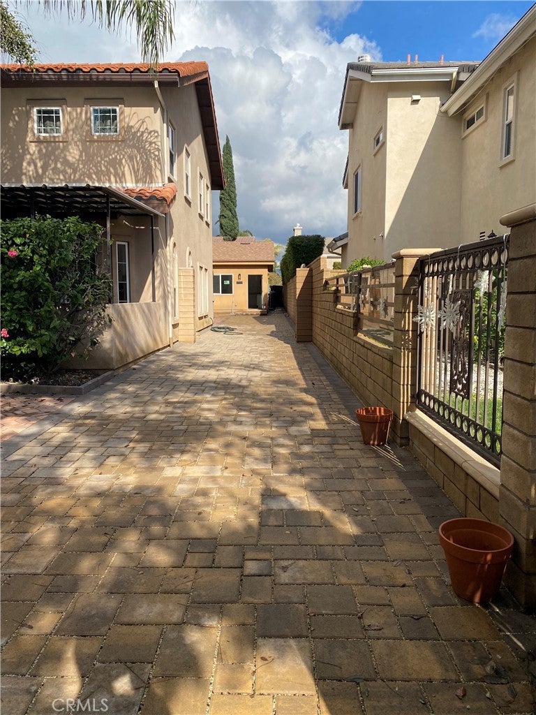 Photo of Listing #SR26002053