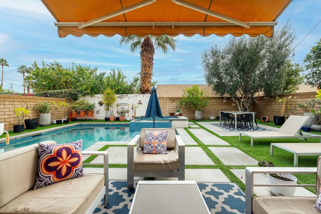 Photo of Listing #219140780DA