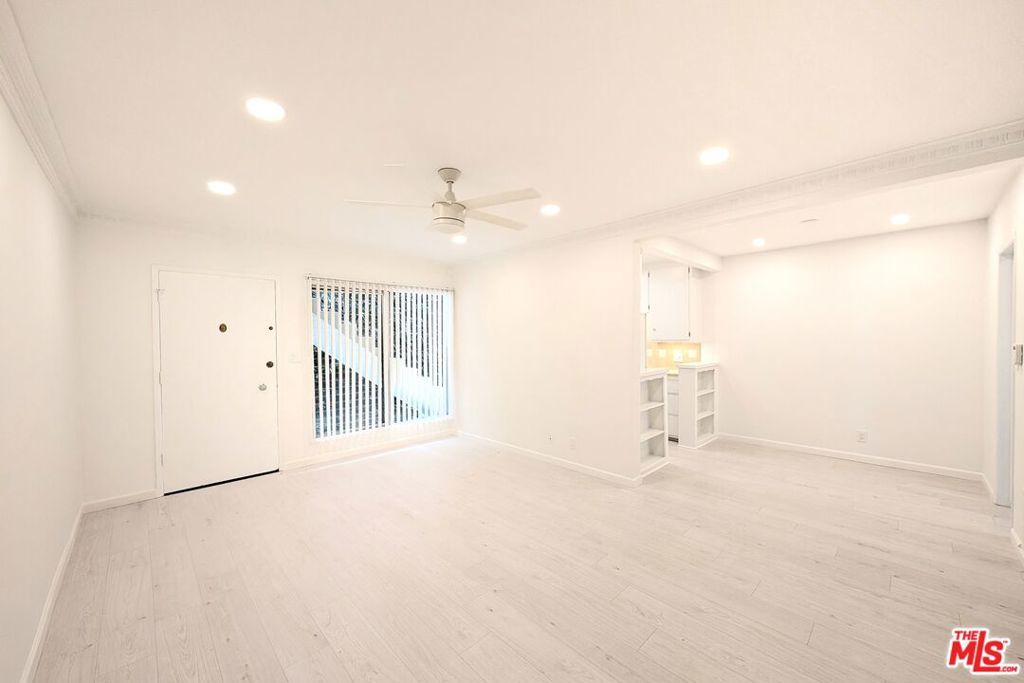 Photo of Listing #26633029