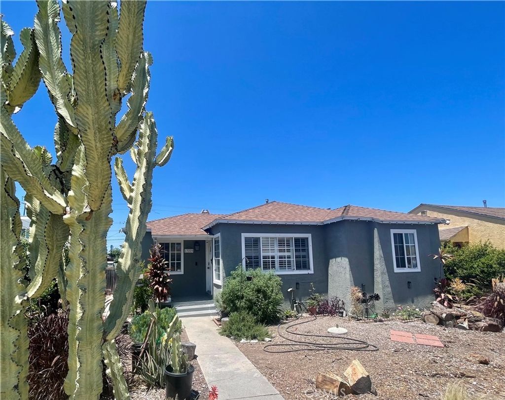 17229 Atkinson, Torrance