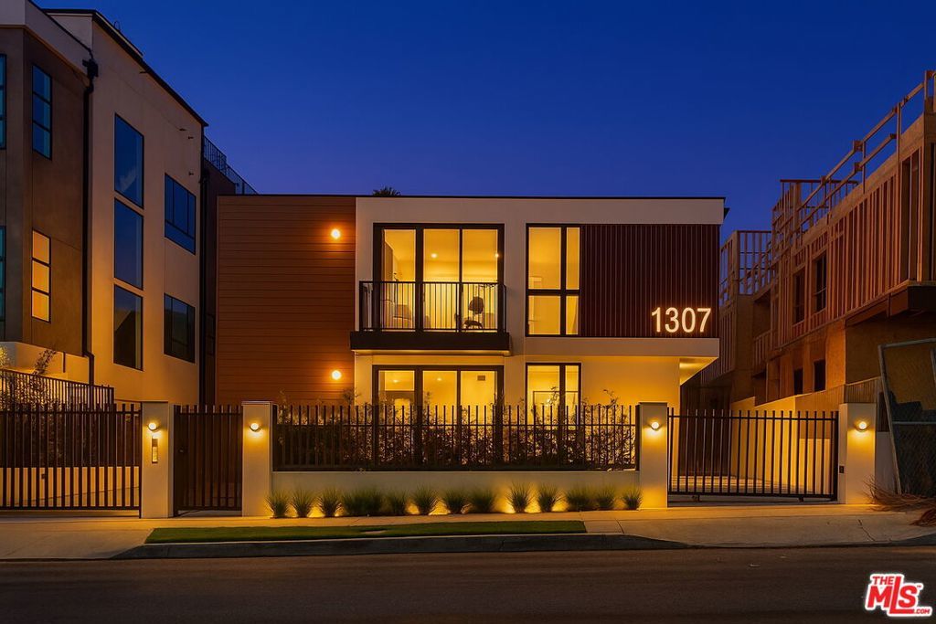 Photo of Listing #26633389