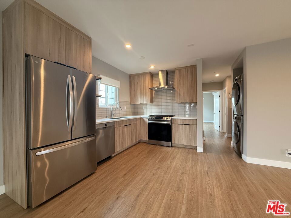 Photo of Listing #26633389