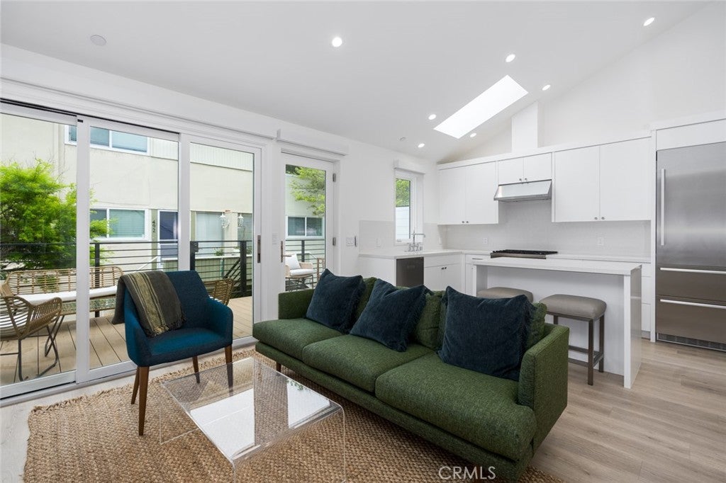 Photo of Listing #PW26002382