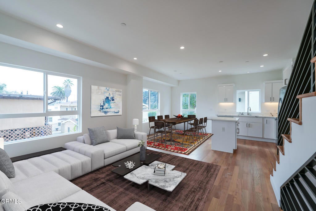 Photo of Listing #P1-25334