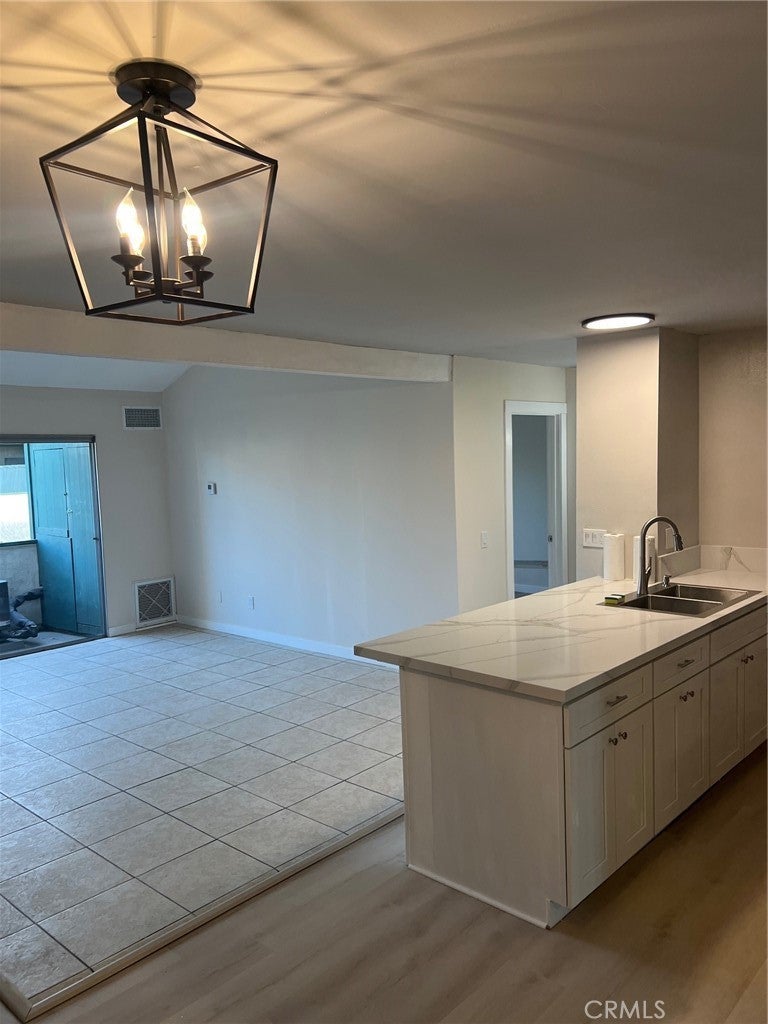 Photo of Listing #DW26004041