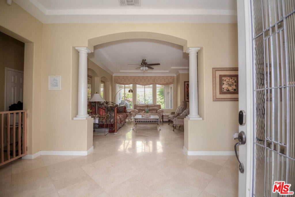 Photo of Listing #26634897