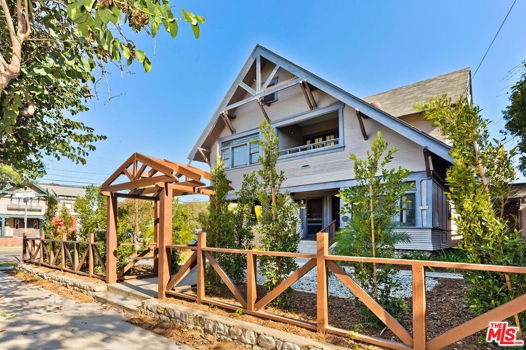 Photo of Listing #26634993