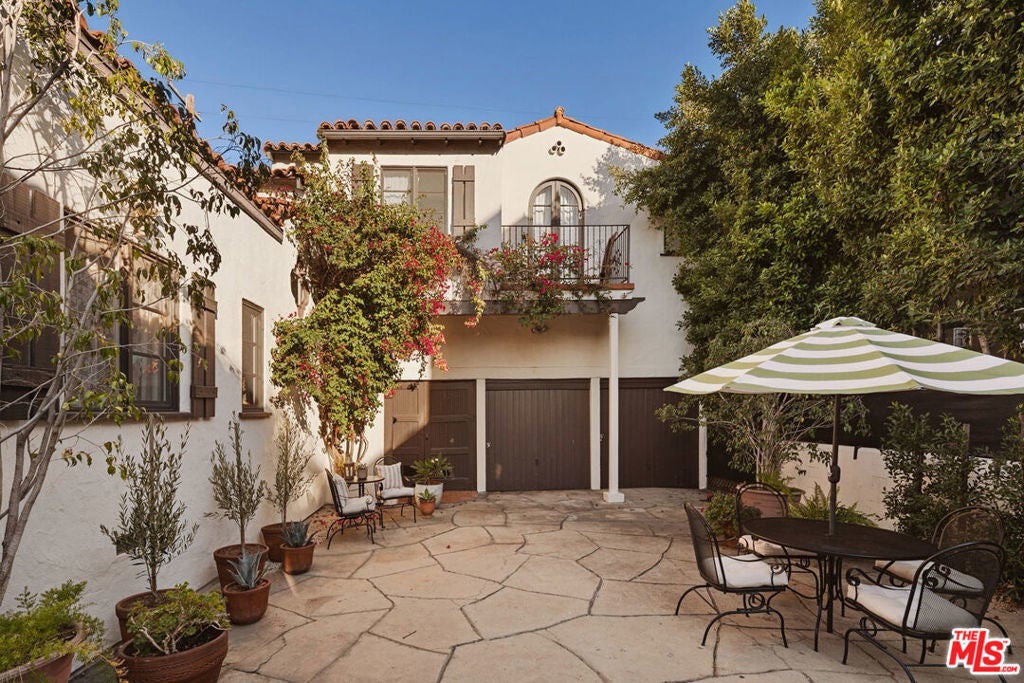 Photo of Listing #26635047