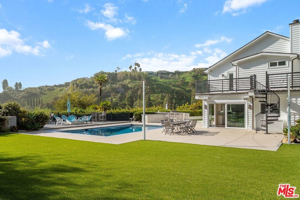 Photo of Listing #26635159