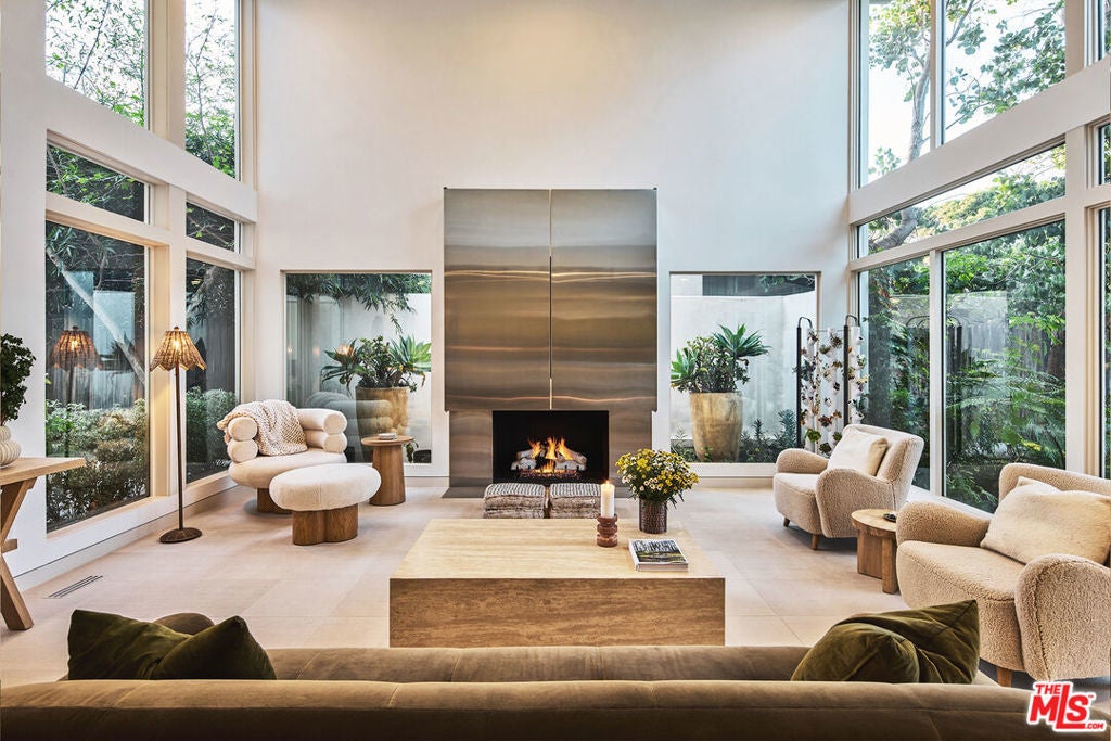 Photo of Listing #26635483