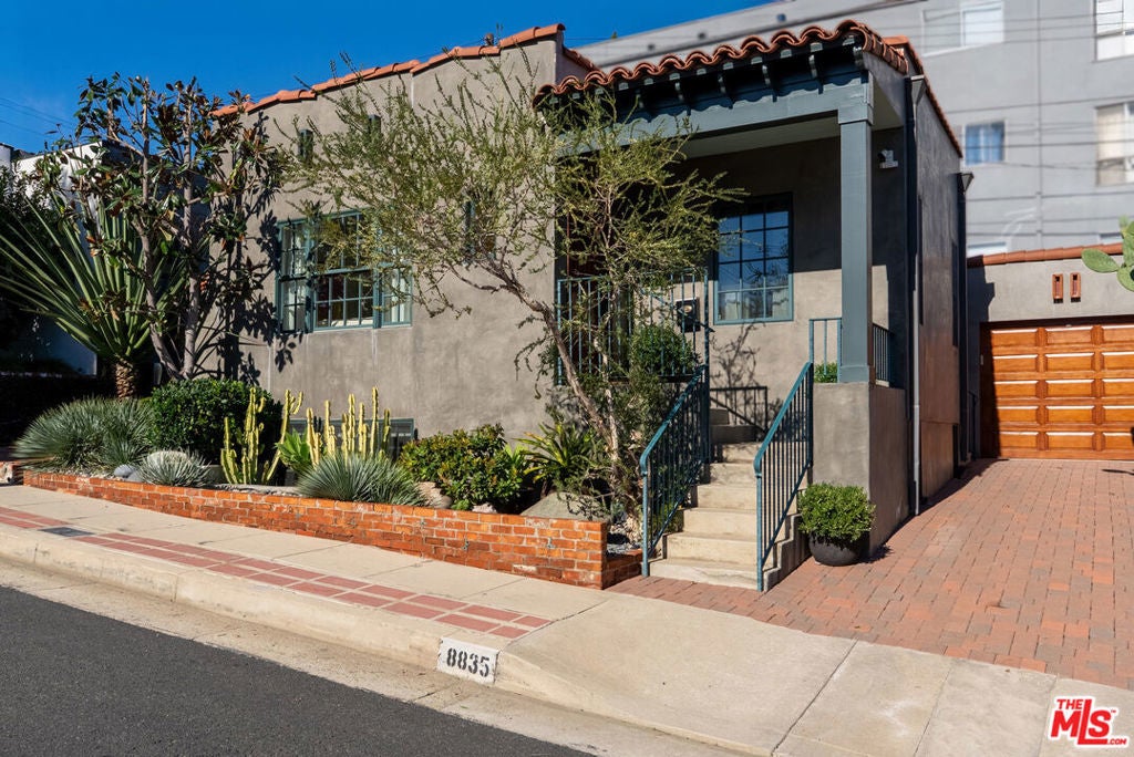 Photo of Listing #26635705