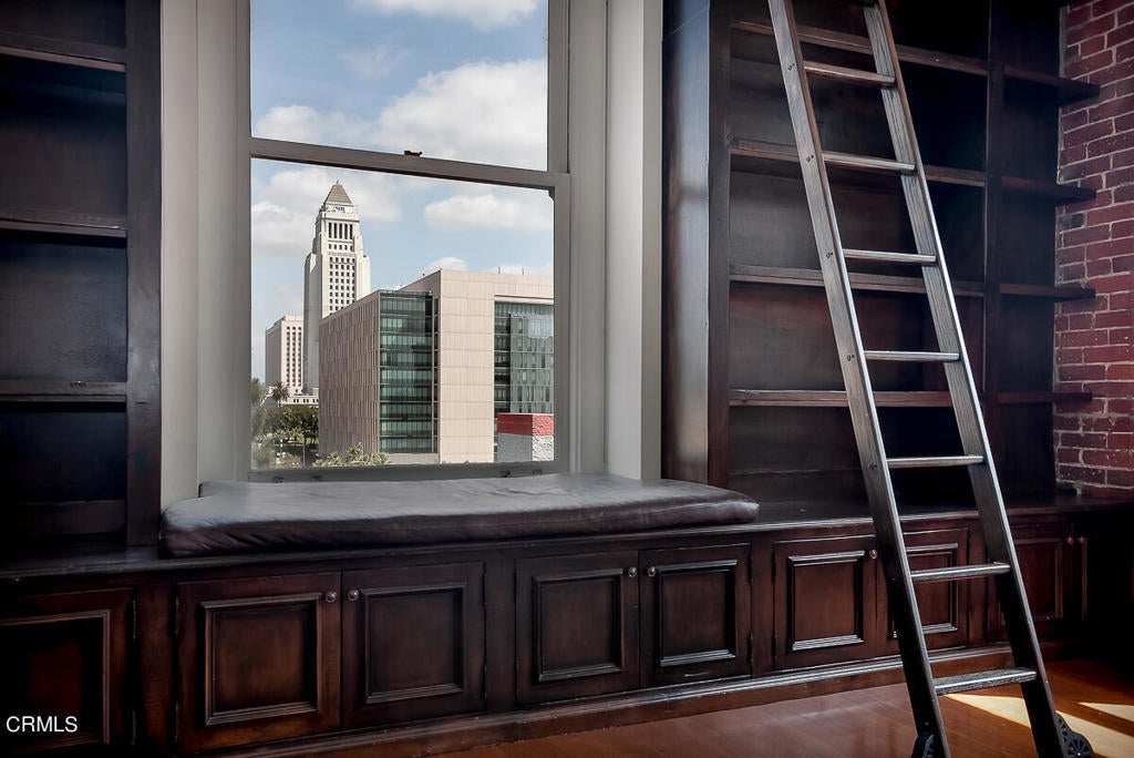 Photo of Listing #P1-25386