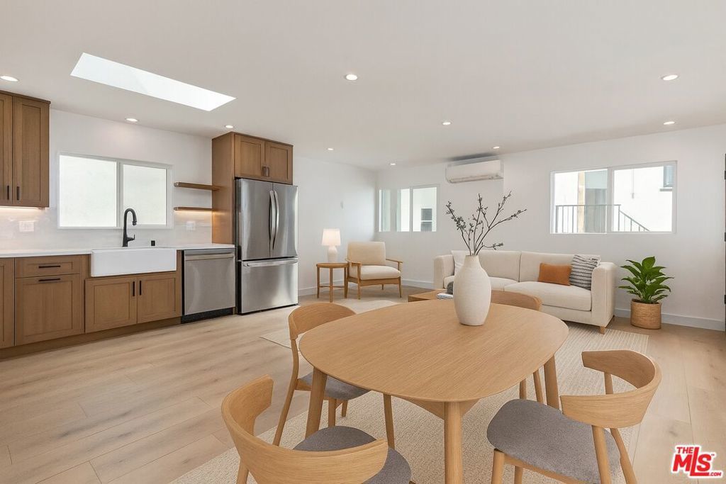 Photo of Listing #26635363