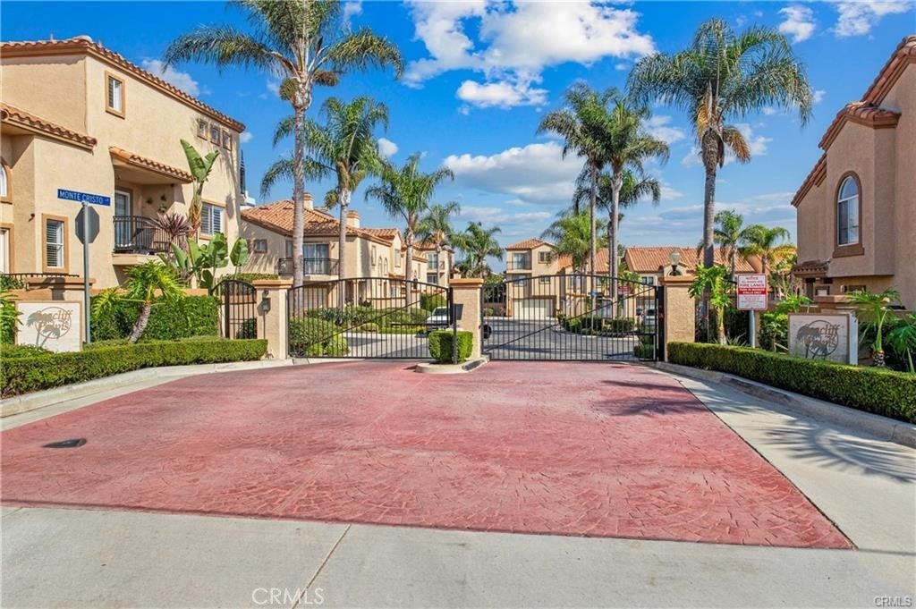 Photo of Listing #OC25281503