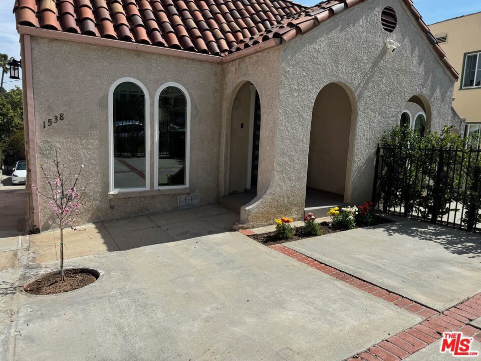 Photo of Listing #26636391