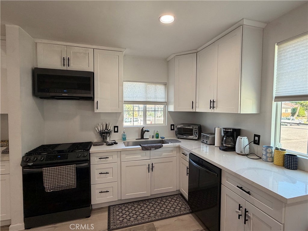 Photo of Listing #SR26007370