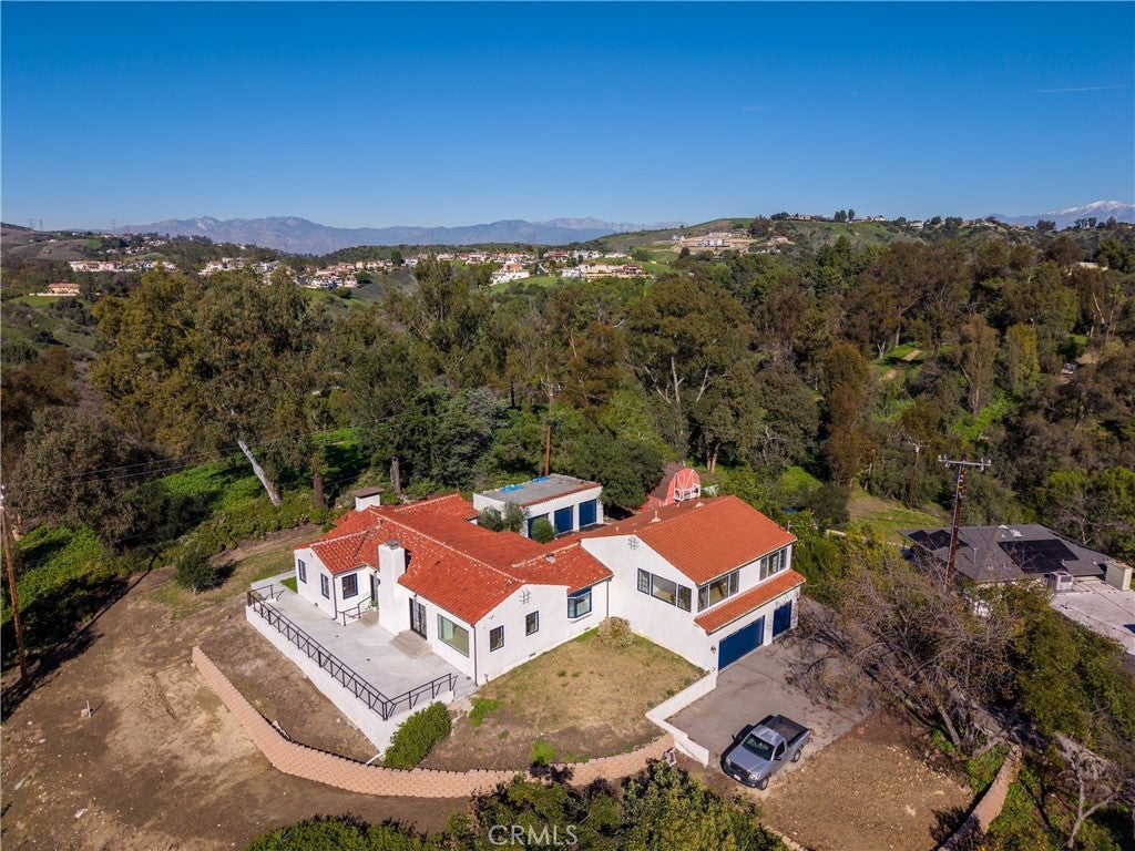 Photo of Listing #DW26007568