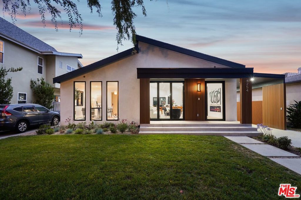 Photo of Listing #26636817