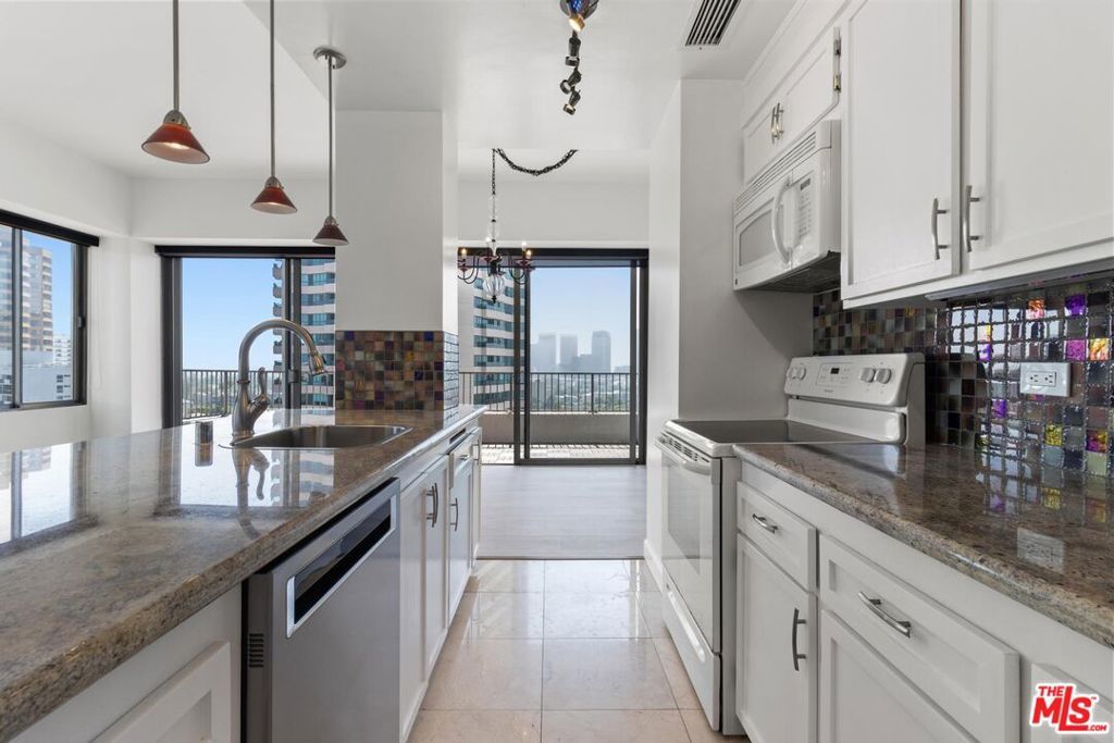 Photo of Listing #26637027