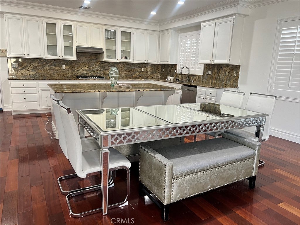 Photo of Listing #IV26002602