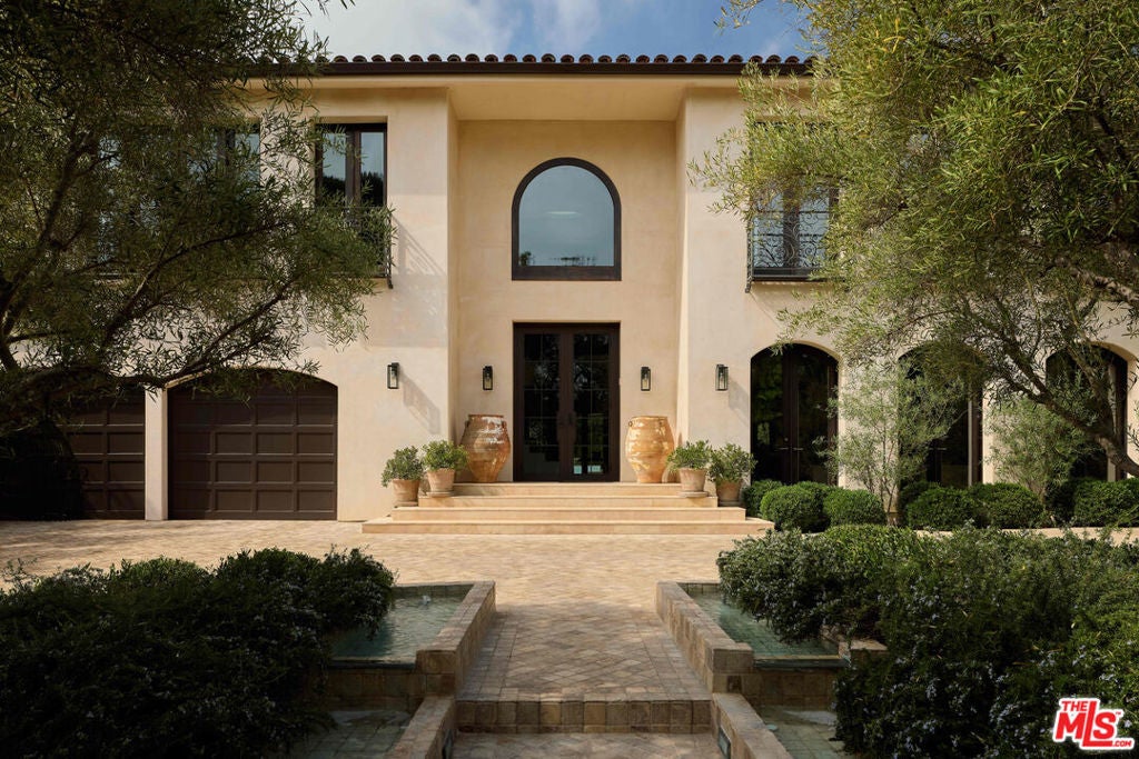 Photo of Listing #26637487