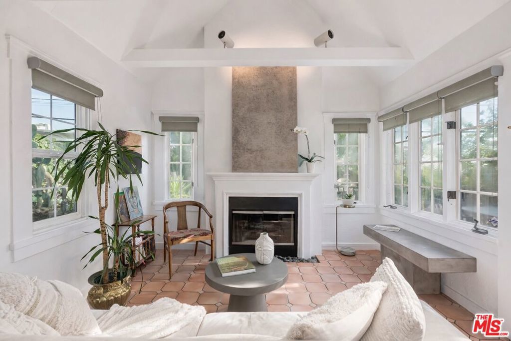 Photo of Listing #26637513