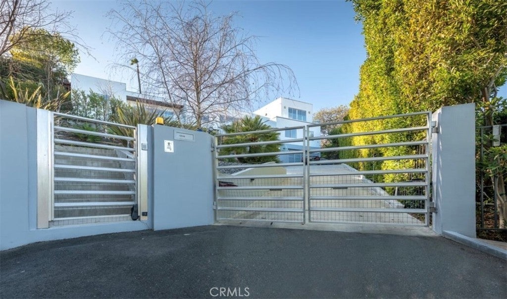 Photo of Listing #TR26007544