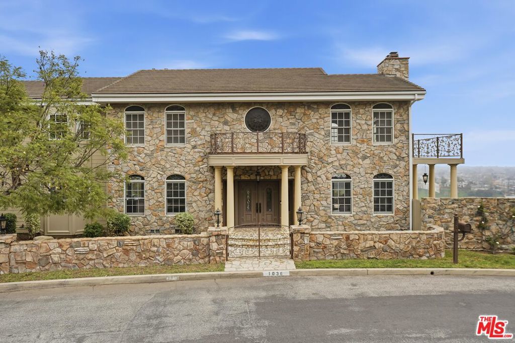 Photo of Listing #26638051