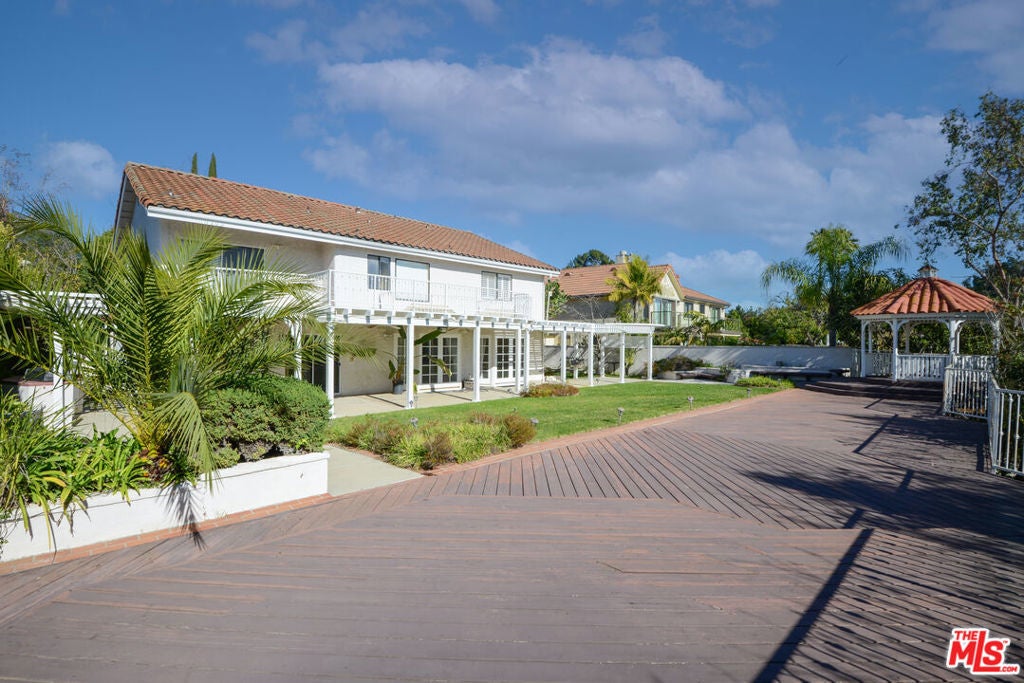 Photo of Listing #26636023