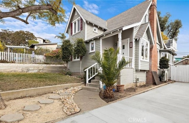 251 Viejo, Laguna Beach.