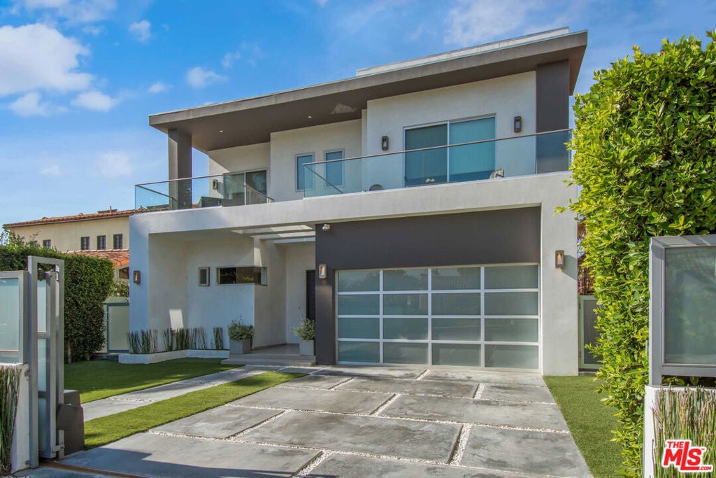 Photo of Listing #26638395