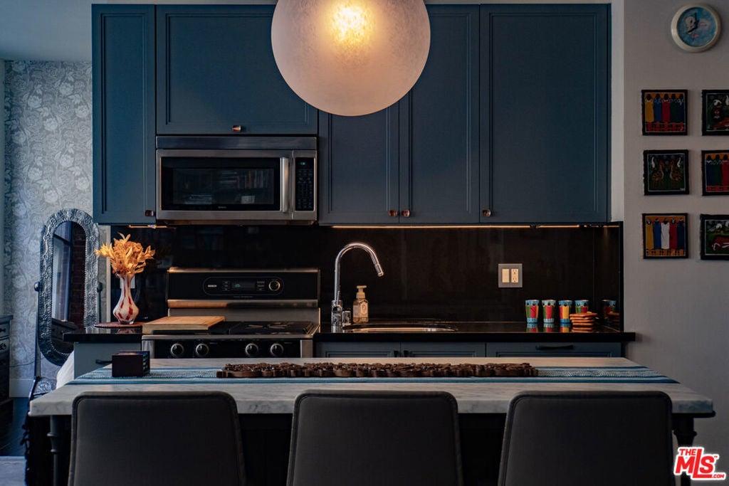 Photo of Listing #24468953